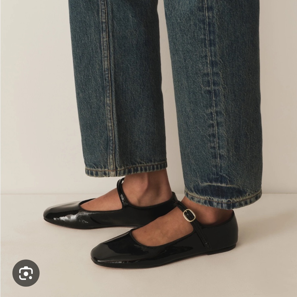 Doen mary jane slipper in black patent leather